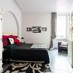 Residenza Romana Zucchelli
